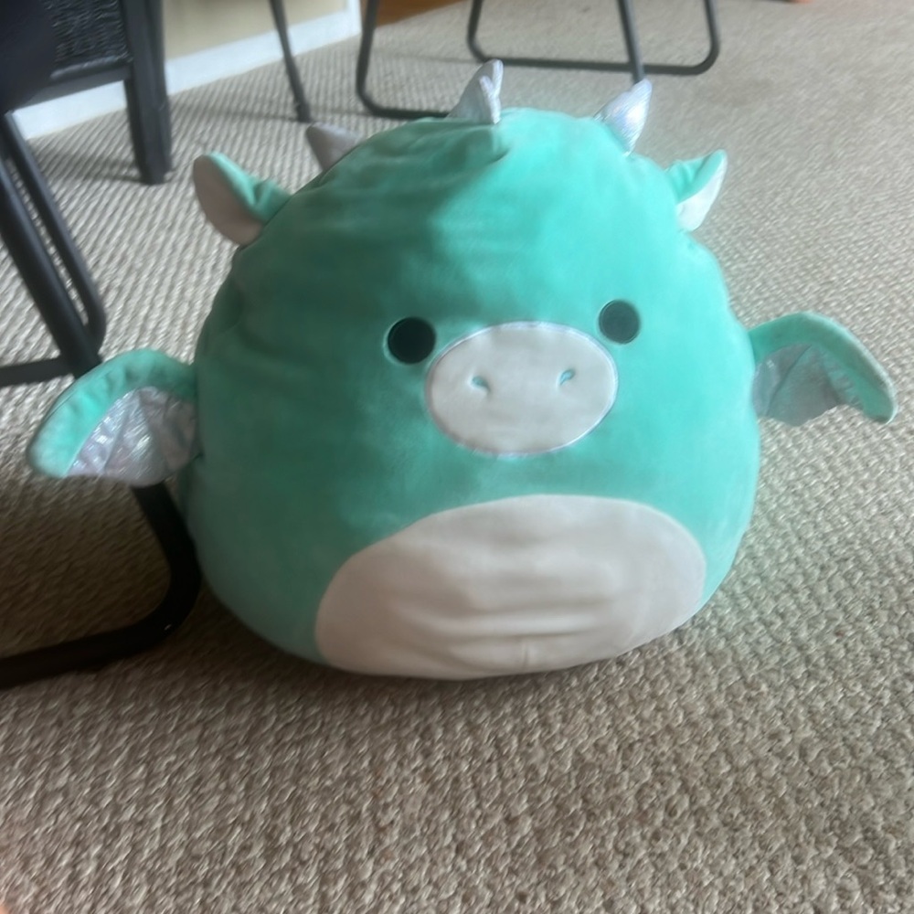 I’m selling miles the dragon 24 inch